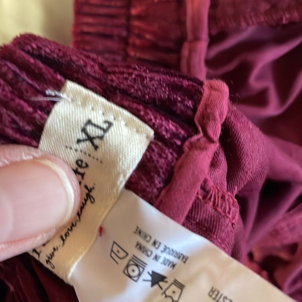 Natural Life Patti velvet palazzo pants, new without tags, never worn - Picture 7 of 7
